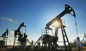 Oil prices fall for a second day on concerns for expected recession