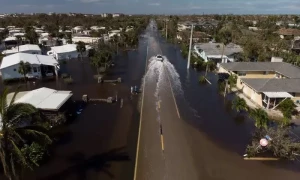 Hurricane Ian veers toward Carolinas after pummeling Florida