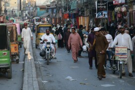 Int&rsquo;l inflation, floods minimize economic outlook for FY2023