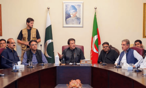 PTI decides to start long march against govt