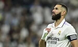 Real Madrid drop first points as Benzema misses penalty against Osasuna