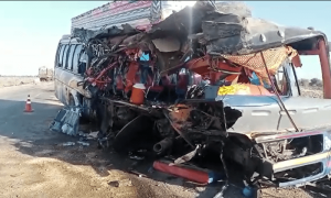 13 killed, 15 injured in bus-truck collision near Sehwan