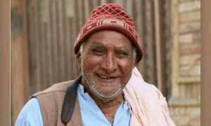 Mama Juman seen off with song