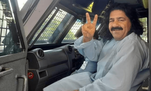 دہشتگردی مقدمہ، علی وزیر سمیت 12 ملزمان بری