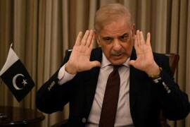 Imran using Arshad Sharif&rsquo;s tragic killing for petty politics, says PM Shehbaz