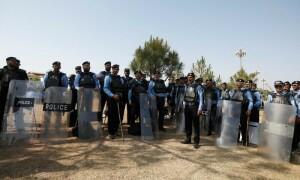 Islamabad police all set to thwart PTI long march