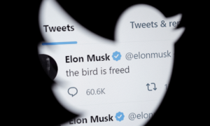 More Twitter officials leave, gutting top management