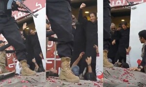 آزادی مارچ پر فائرنگ سے عمران خان سمیت 14 افراد زخمی ہوئے، ایک جاں بحق