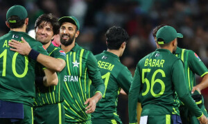 Khushdil, Hasnain become millionaires without playing single game