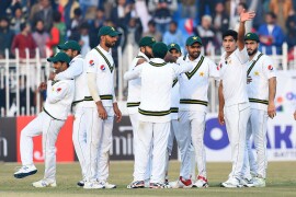 انگلینڈ کے خلاف ٹیسٹ سیریز کے لئے پاکستانی اسکواڈ کا اعلان