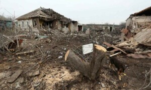 Britain says Russia likely removing nuclear warheads from missiles and firing at Ukraine