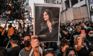ایران نے پُرتشدد مظاہروں کے بعد گشت ارشاد پولیس کو ختم کردیا