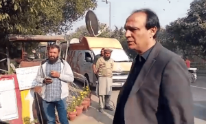 خیال کاسترو نے صوبائی وزیر کا حلف اٹھا لیا، عمران خان کا اظہارِ لاعلمی