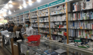 ڈالر اور ایل سیز کی بندش کا اثر، ملک میں ادویات کے بحران کا خدشہ
