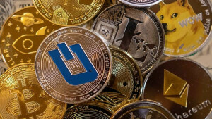 Cryptocurrencies at crossroads after annus horribilis
