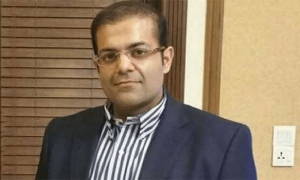 وزیراعظم کے صاحبزادے کا لاہور کی عدالتوں میں پیش ہونے کا فیصلہ