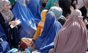 افغان طالبان نے این جی اوز کی خواتین ملازمین کو کام کرنے سے روک دیا