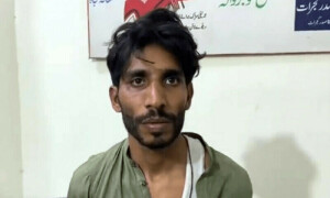 عمران خان حملہ کیس: ملزم کے بھائی اور بھانجے کو عدالت میں پیش کرنے کا حکم