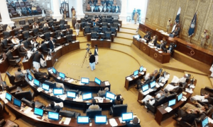 گورنر نے خیبرپختونخوا اسمبلی تحلیل کرنے کی سمری پر دستخط کردیے