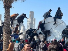 One dead, dozens hurt in stampede before Iraq Gulf Cup final