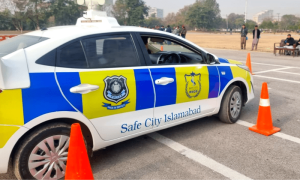 اسلام آباد پولیس گھر گھر پہنچ کر کوائف جمع کرنے لگی