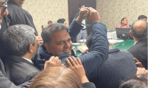 فواد چوہدری کا راہداری ریمانڈ منظور، اسلام آباد لے جانے کی اجازت
