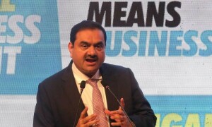 بھارت کا امیر ترین شخص سب سے بڑے کارپوریٹ فراڈ میں ملوث نکلا