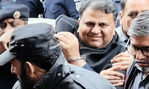 فواد چوہدری کے مزید جسمانی ریمانڈ کی استدعا مسترد
