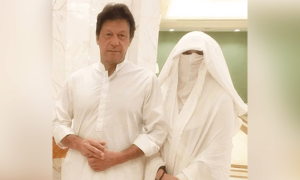 توشہ خانہ کے تحائف: نیب عمران خان اور بشریٰ بی بی کو طلب کرلیا