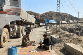 Thousands of trucks stuck at Afghan-Pakistan border crossing
