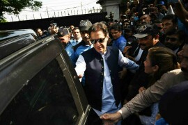 انسداد دہشت گردی عدالت اور بینکنگ کورٹ سے عمران خان کی ضمانتیں منظور