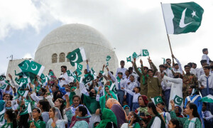 Pakistanis happier than previous year despite political turmoil, inflation