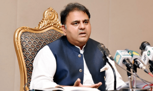اب تک 750 پی ٹی آئی کارکنوں کو گرفتار کیا جا چکا ہے، فواد چوہدری کا دعویٰ