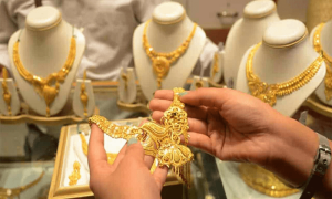 سونے کی فی تولہ قیمت نے سابقہ تمام ریکارڈ توڑ دیئے