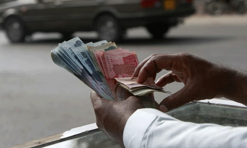 خیبرپختونخوا کے سرکاری ملازمین عید سے قبل تنخواہ سے محروم