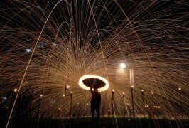 Malaysia plans to get second 5G network to bust through monopolies