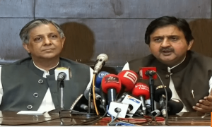 نادان لوگوں کی کوشش ہے ادارے آمنے سامنے آجائیں، وزیر قانون