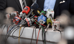 آزادی صحافت میں پاکستان نے بھارت کو پیچھے چھوڑ دیا