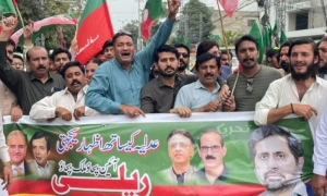 عدلیہ سے اظہار یکجہتی ریلی: پی ٹی آئی کیخلاف مقدمہ درج، 45 کارکنان جیل بھیج دئے گئے