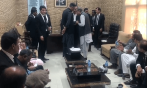 عمران خان کا 8 روزہ جسمانی ریمانڈ منظور، توشہ خانہ میں بھی فرد جرم عائد