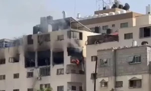 غزہ، اسرائیل فورسز کی مسلسل بمباری سے شہید فلسطینیوں کی تعداد 30 ہوگئی