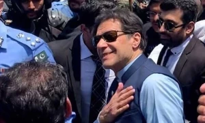 عمران تفتیش میں رکاوٹ ڈالیں تو نیب ضمانت منسوخی کی درخواست دے، عدالت