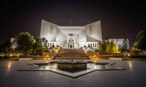پنجاب الیکشن کی سماعت کے دوران ممکنہ دھرنے پر سپریم کورٹ میں تشویش، پولیس افسر نہ آئے