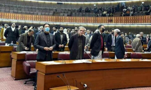 پی ٹی آئی کے 72 ایم این ایز کے استعفوں کی منظوری کا نوٹیفکیشن کالعدم قرار