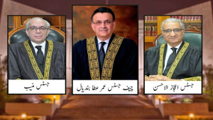 انتخابات نظرثانی کیس: دو صوبوں کےعوام کے حقوق انتخابات سے جڑے ہیں، سپریم کورٹ