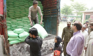 رمضان آٹا اسکیم میں 18 لاکھ مفت آٹے کے تھیلےغائب ہونے کا انکشاف