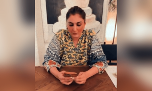 خدیجہ شاہ نے اپنے کیے پر پچھتاوے کا اظہار کرتے ہوئے معافی مانگ لی