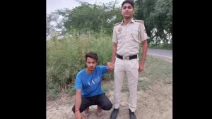 Teenage Girl brutally killed as people walk by in Delhi