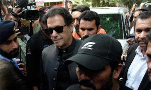190 ملین پاؤنڈ اسکینڈل: نیب نے عمران خان کا جواب غیر تسلی بخش قرار دیدیا