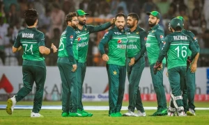 سینٹرل کنٹریکٹ: پاکستانی کھلاڑیوں کی تنخواہوں میں کتنا اضافہ ہوگا؟